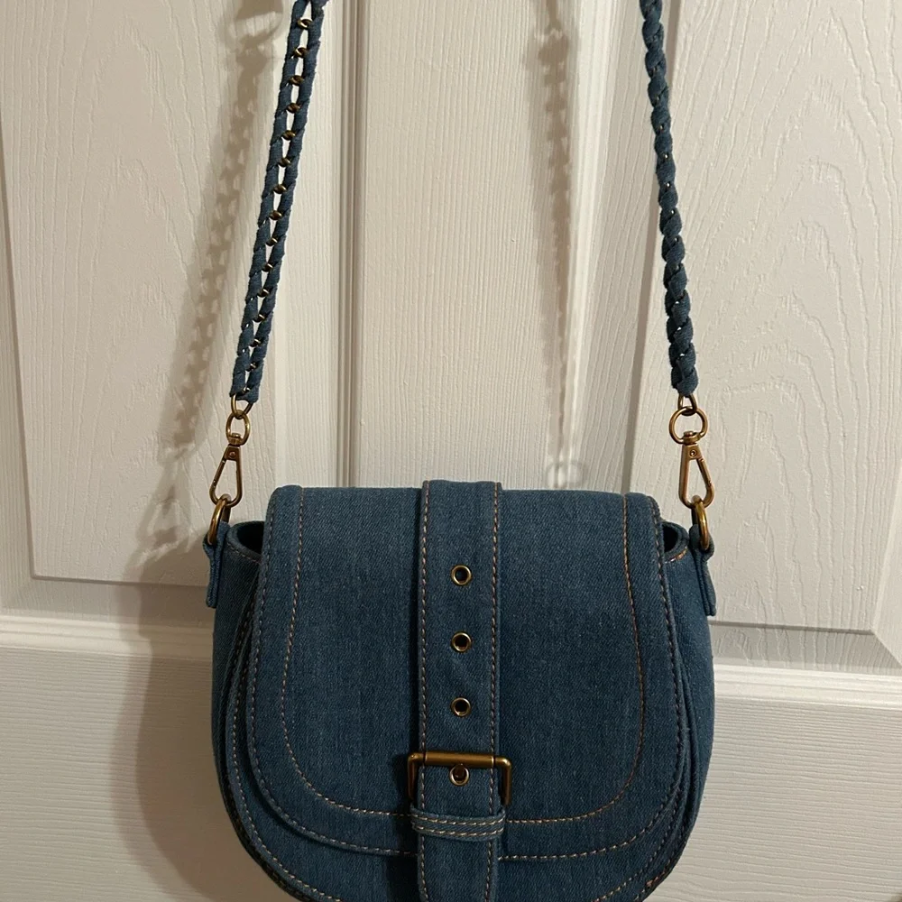 HOUSE OF HARLOW 1960 denim cross body purse, good condition. - Picture 2 of 7